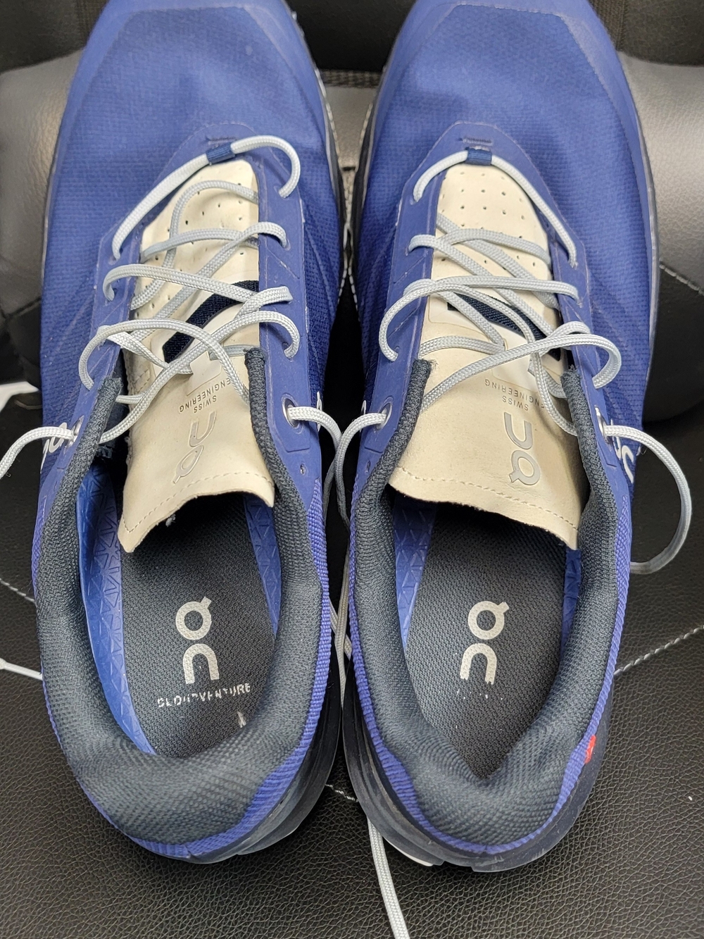 On Running Cloudventure Men's Trail Running Shoes - Blue